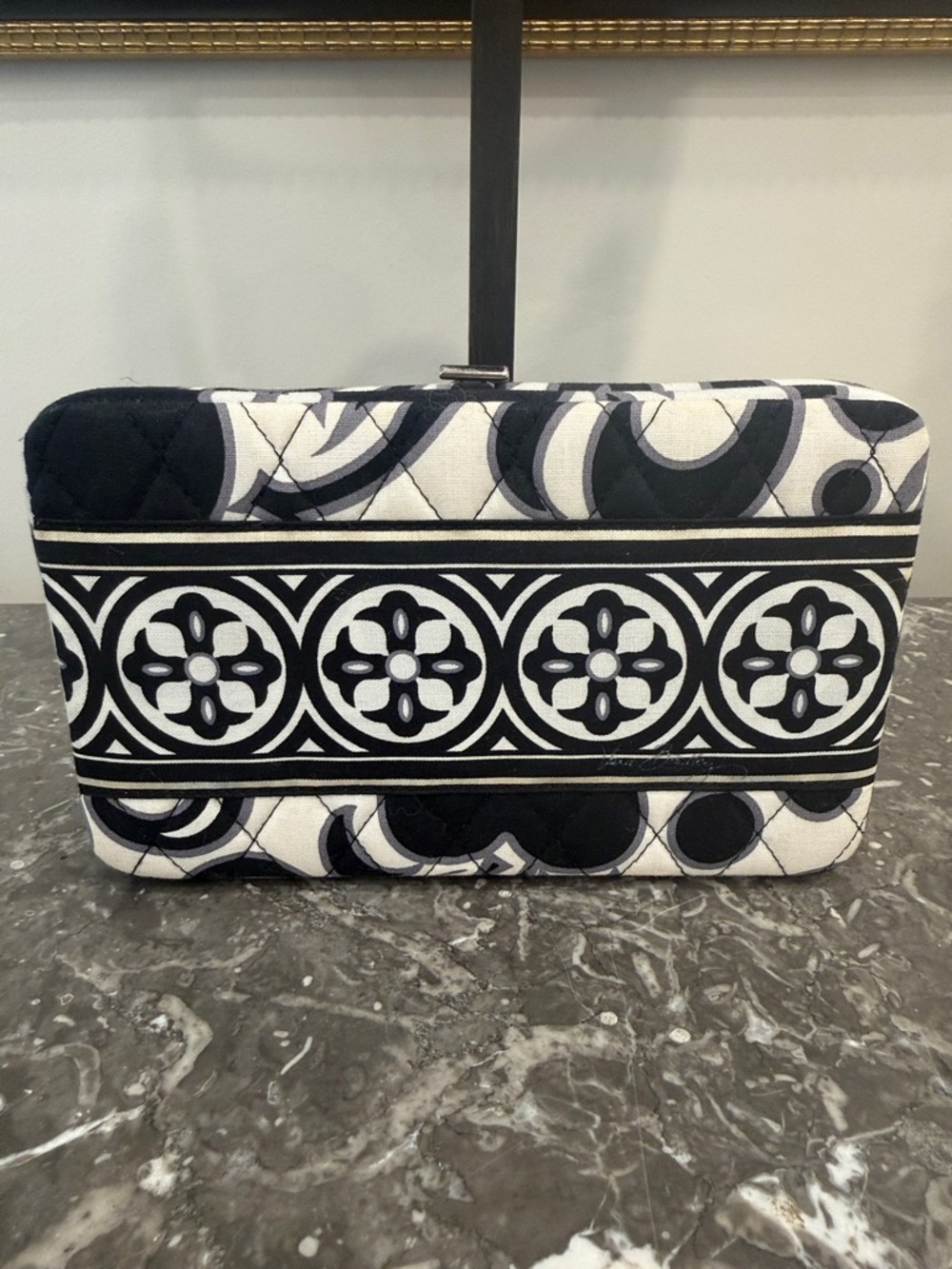 NWOT Vera Bradley Black White Frame Wallet Clutch Geometric Floral Print